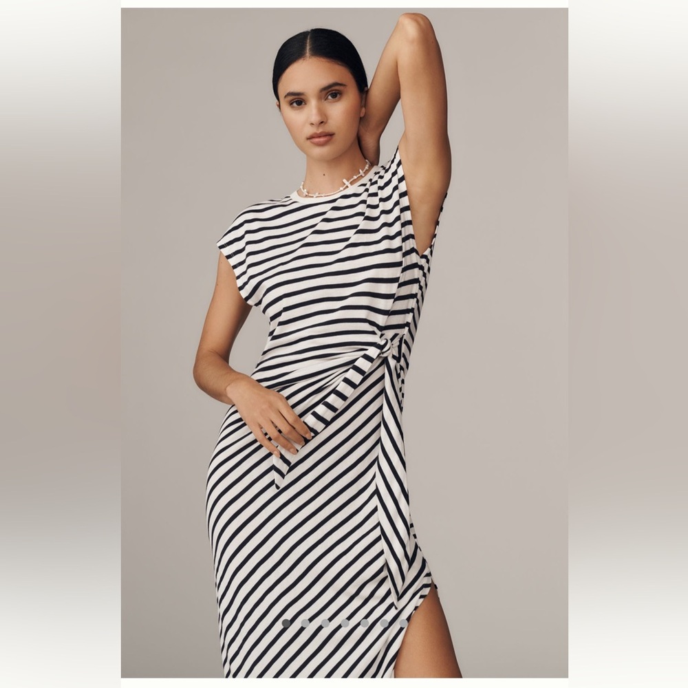 NWT Daily Practice tiebreaker muscle-sleeve midi dress White & Blue striped